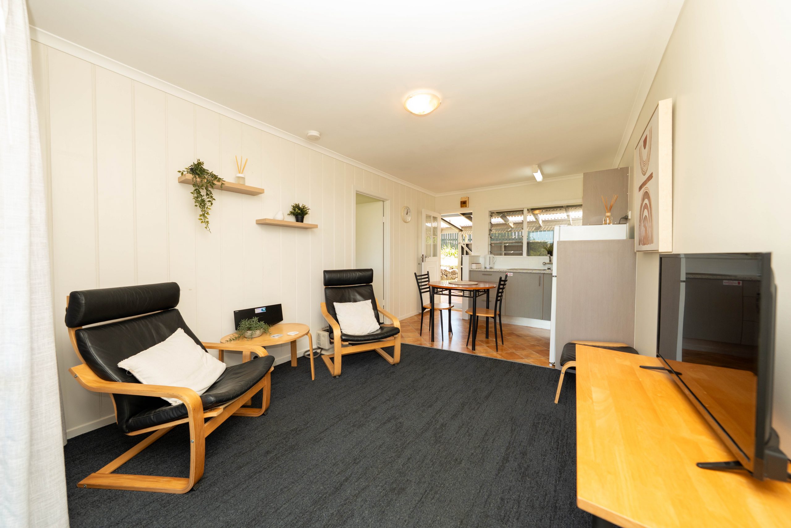 One bedroom apartment with car hire Cascade Garden Norfolk Island
