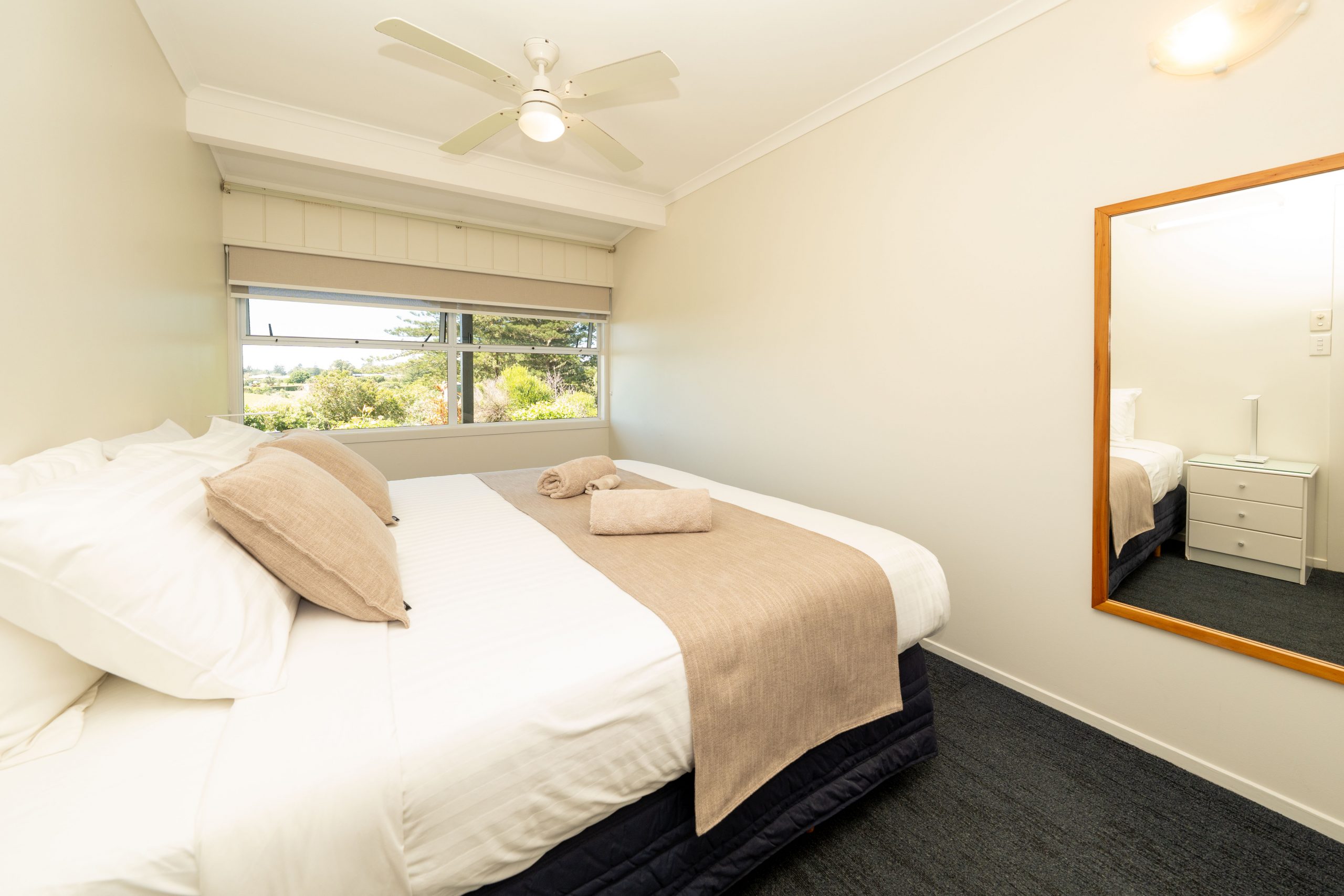 Two bedroom apartment with car hire Cascade Garden Norfolk Island