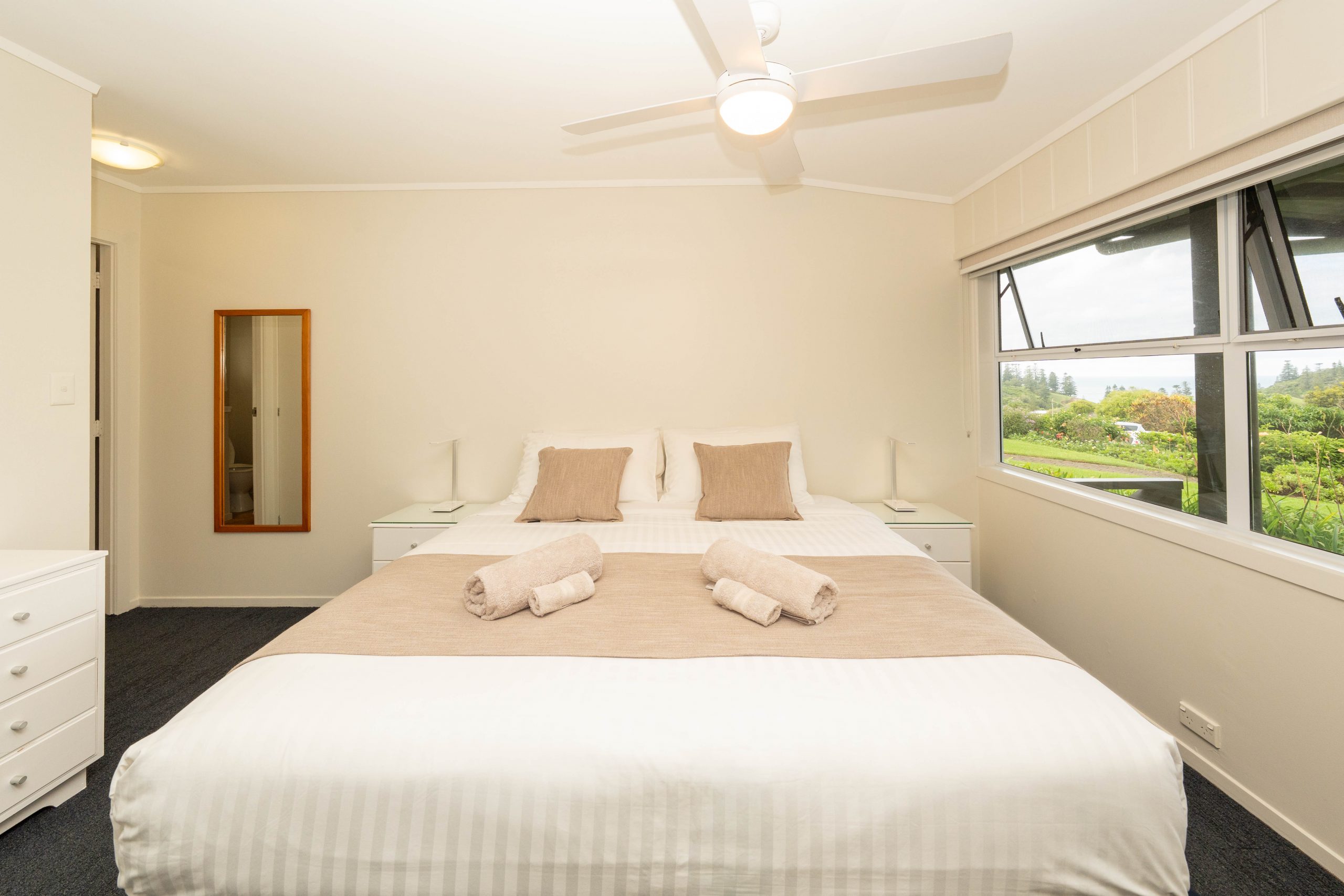 One bedroom apartment Cascade Garden Norfolk Island
